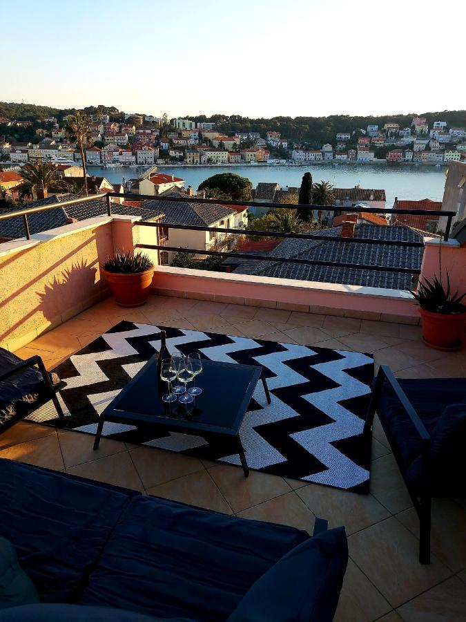 Apartment Sun View Mali Lošinj Exteriör bild